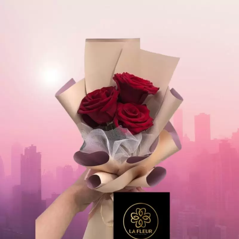 MINI RAMO 3 ROSAS