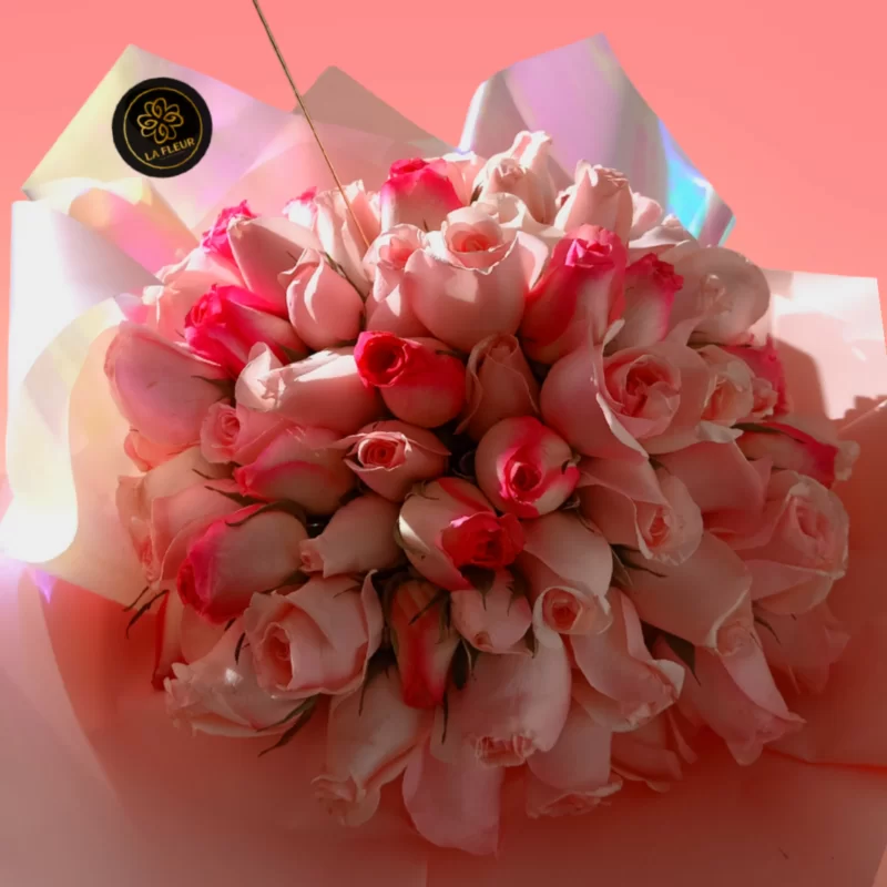 BOUQUET BUCHON ROSE 
100 ROSAS